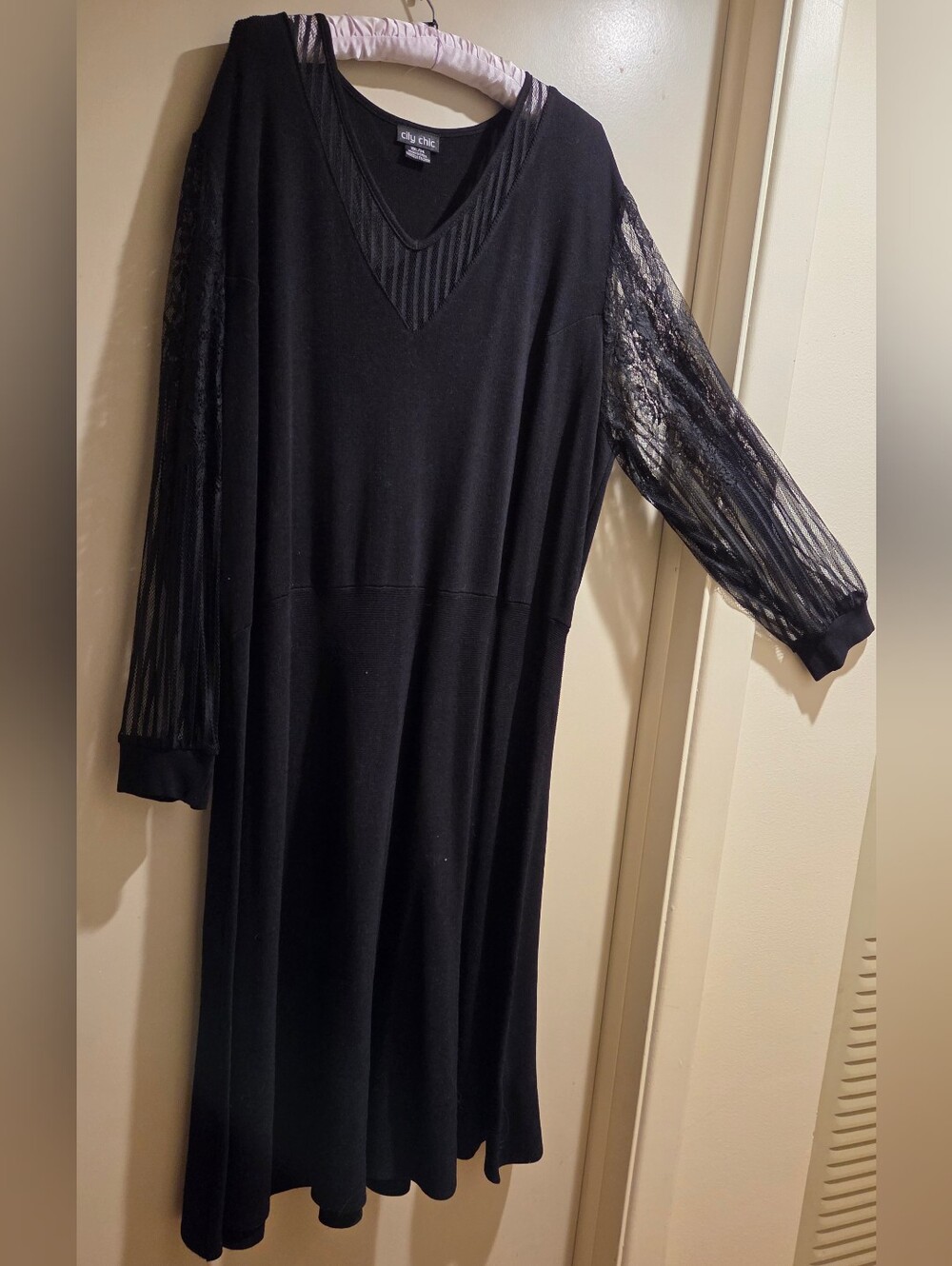 City Chic Black V-Neck Knit Midi Dress with Sheer Lace Inset & Sleeves XXL/24